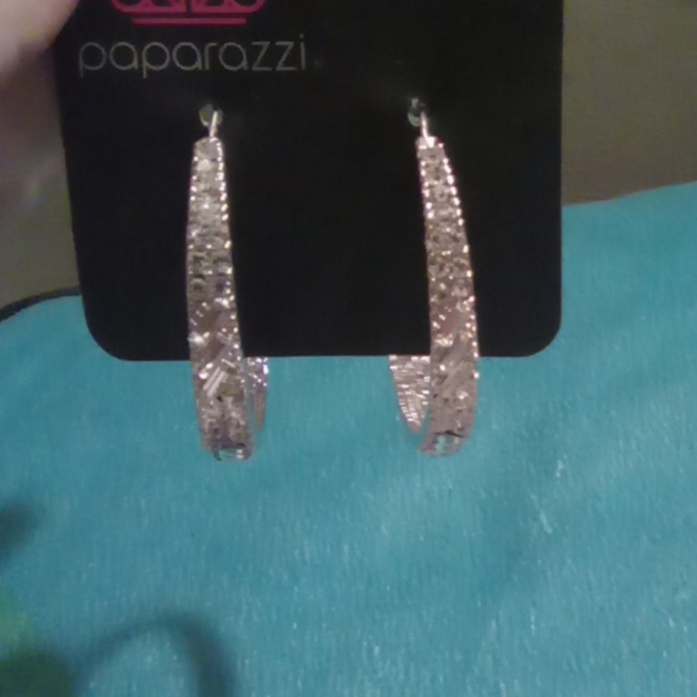 I am selling half hoops
